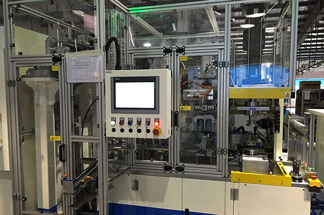 汽車驅(qū)動(dòng)軸自動(dòng)化裝配線