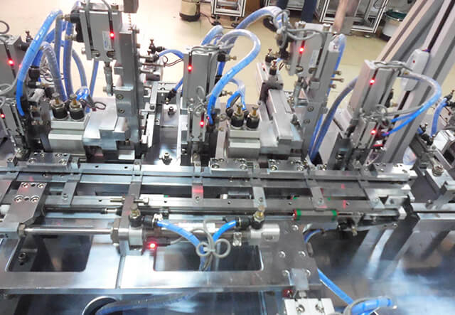 非標自動組裝機