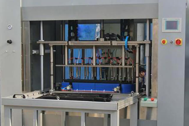 熱鉚焊接機(jī)