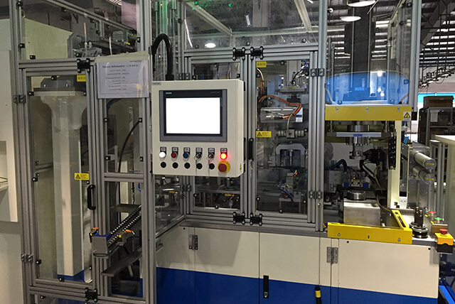 非標(biāo)自動化汽車裝配檢測線