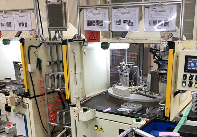 汽車空調(diào)管路釬焊設(shè)備