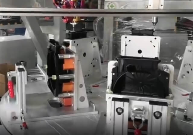 汽車(chē)?yán)让芊馔磕z機(jī)