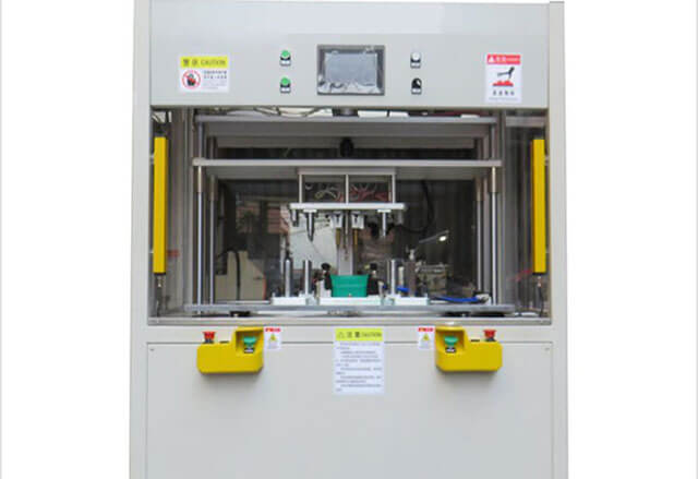 汽車內(nèi)飾件超聲波焊接機