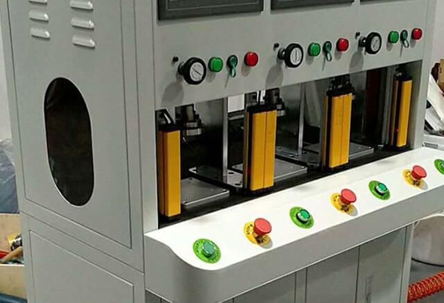 汽車(chē)線束檢測(cè)設(shè)備