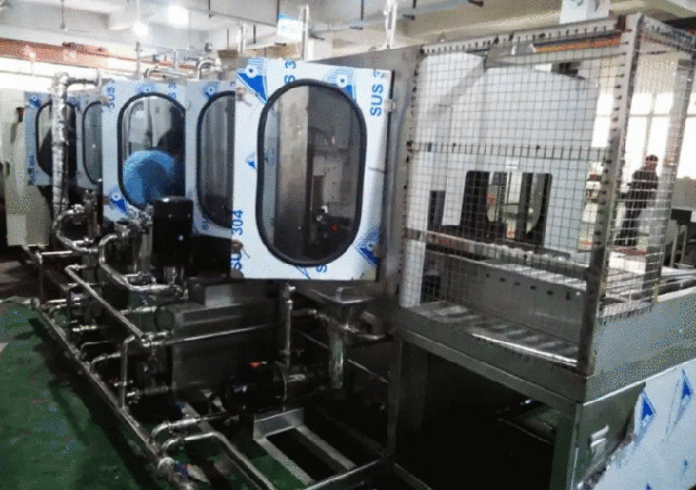 發(fā)動機缸體高壓清洗機