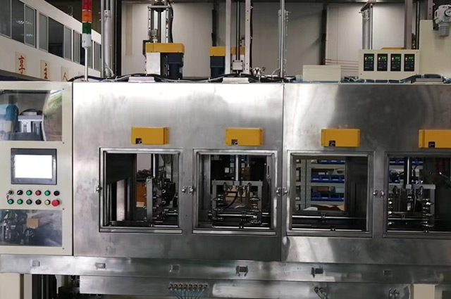 非標(biāo)自動(dòng)化清洗機(jī)