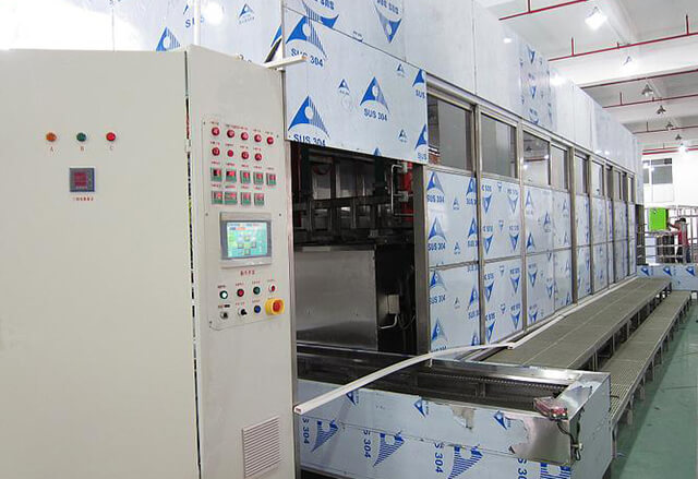 壓鑄鋁超聲波清洗機