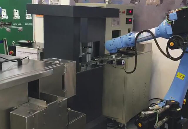 壓鑄自動機(jī)械手