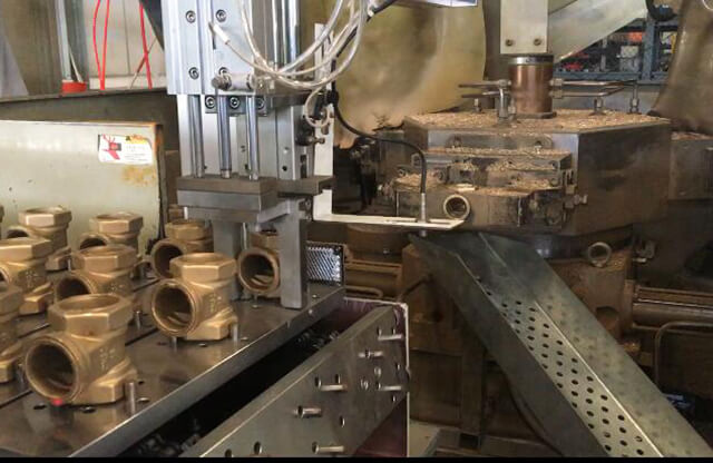 閥門上下料機(jī)器人