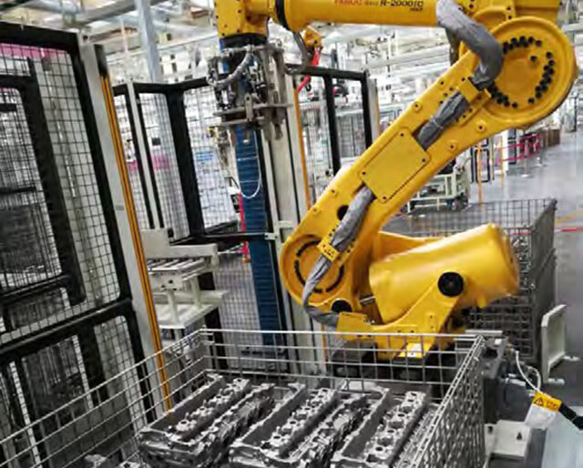 缸體缸蓋機(jī)器人上下料