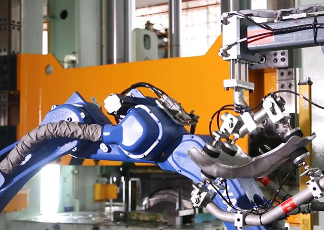 汽車配件沖壓自動(dòng)上下料