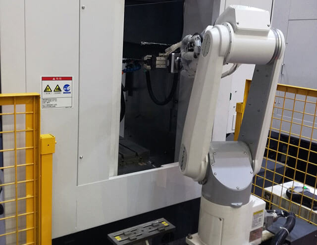 汽車零部件機(jī)加工上下料