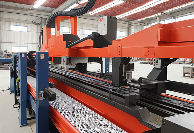 激光割管機(jī)自動(dòng)上下料