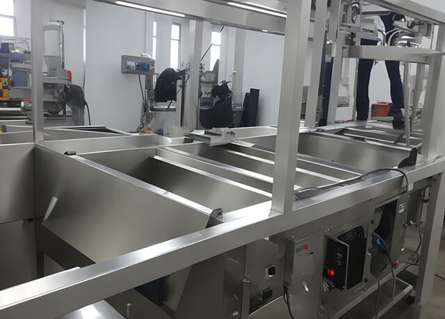 搖臂軸旋轉超聲波清洗機